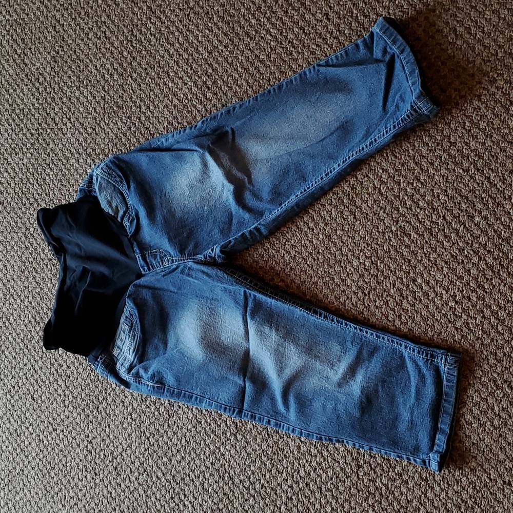 Maternity jean capris